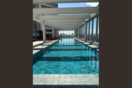Studio à venda com 26m², 1 quarto e sem vagaPiscina
