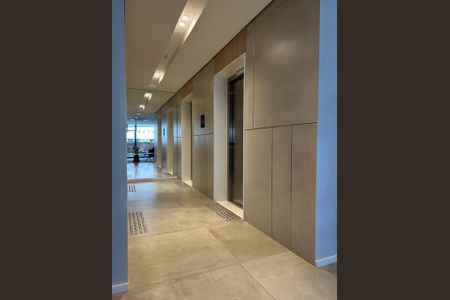 Studio à venda com 26m², 1 quarto e sem vagaElevadores