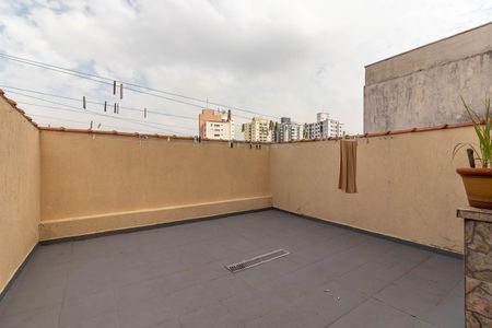 Casa para alugar com 158m², 3 quartos e 2 vagasQuintal