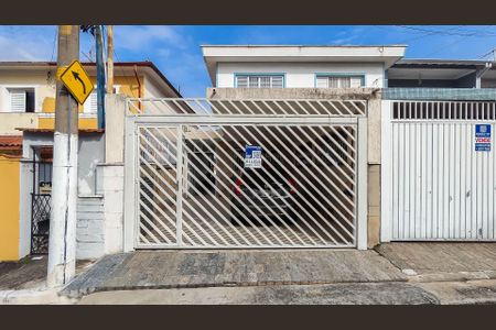 Casa para alugar com 158m², 3 quartos e 2 vagasFachada