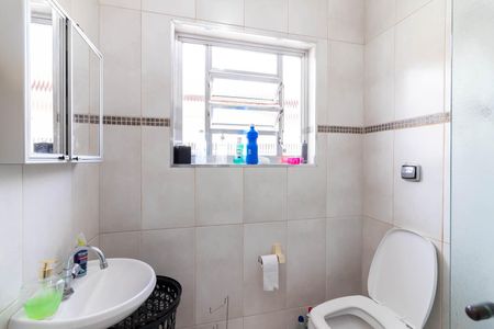 Casa para alugar com 158m², 3 quartos e 2 vagasBanheiro da Suíte