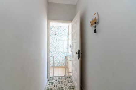 Casa para alugar com 158m², 3 quartos e 2 vagasCorredor do Térreo