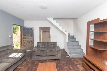 Sala de casa à venda com 3 quartos, 120m² em Vila Dorna, São Paulo
