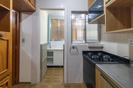 Apartamento à venda com 123m², 3 quartos e sem vagaCozinha e Área de Serviço