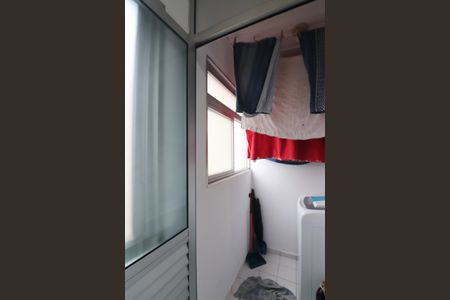 Apartamento à venda com 55m², 2 quartos e 1 vagaCozinha e Área de Serviço