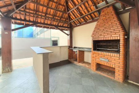 Apartamento à venda com 55m², 2 quartos e 1 vaga Apartamento à venda com 55m², 2 quartos e 1 vagaÁrea comum - Churrasqueira
