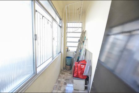 Apartamento à venda com 60m², 2 quartos e sem vagaSala