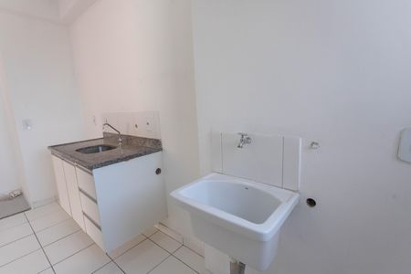 Apartamento à venda com 44m², 2 quartos e sem vaga Apartamento à venda com 44m², 2 quartos e sem vagaÁrea de serviço