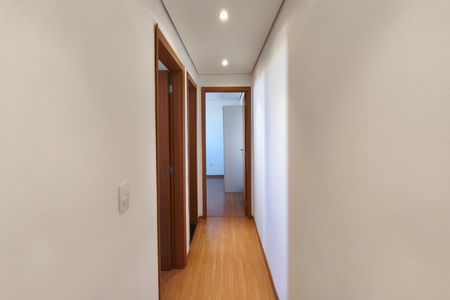 Corredor - Quartos de apartamento à venda com 2 quartos, 44m² em Fundacao da Casa Popular, Campinas