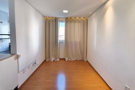 Sala de apartamento à venda com 2 quartos, 44m² em Fundacao da Casa Popular, Campinas