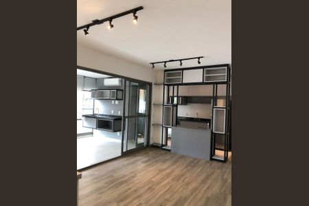 Sala de apartamento à venda com 3 quartos, 95m² em Vila Olímpia, São Paulo