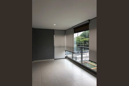 Varanda de apartamento à venda com 3 quartos, 95m² em Vila Olímpia, São Paulo