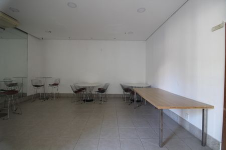 Apartamento à venda com 60m², 2 quartos e 1 vagaÁrea Comum