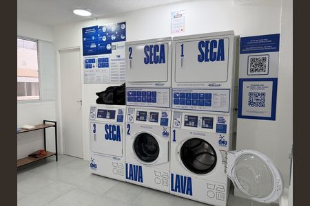 Apartamento à venda com 32m², 2 quartos e sem vaga Apartamento à venda com 32m², 2 quartos e sem vagaÁrea comum