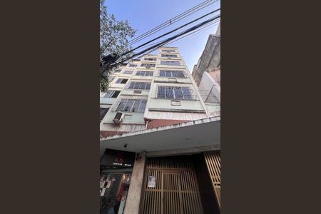 Apartamento à venda com 89m², 3 quartos e 1 vaga Apartamento à venda com 89m², 3 quartos e 1 vagaFachada