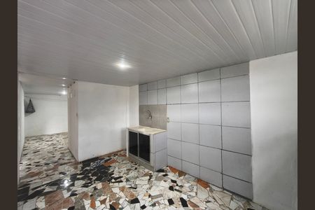 Casa de condomínio à venda com 171m², 5 quartos e 1 vaga