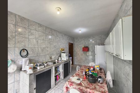 Casa de condomínio à venda com 171m², 5 quartos e 1 vaga