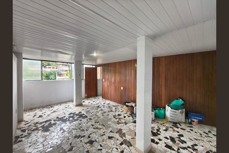 Casa de condomínio à venda com 171m², 5 quartos e 1 vaga