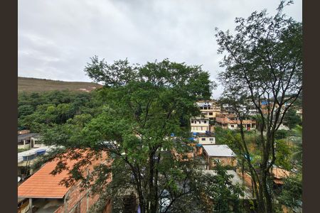 Casa de condomínio à venda com 171m², 5 quartos e 1 vaga