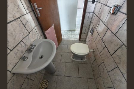 Casa de condomínio à venda com 171m², 5 quartos e 1 vaga