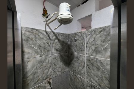 Casa de condomínio à venda com 171m², 5 quartos e 1 vaga