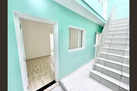 Casa para alugar com 60m², 2 quartos e sem vaga Casa para alugar com 60m², 2 quartos e sem vagaEntrada