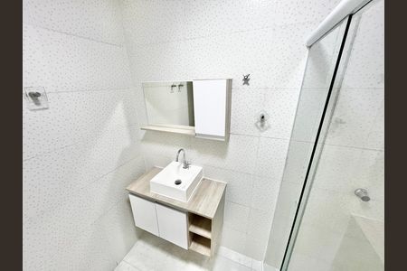 Casa para alugar com 60m², 2 quartos e sem vaga Casa para alugar com 60m², 2 quartos e sem vagaBanheiro