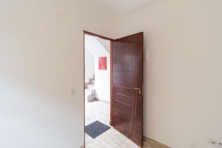 Cozinha de casa para alugar com 1 quarto, 30m² em Jardim Marilu, Carapicuíba