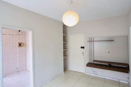 Sala de apartamento para alugar com 2 quartos, 60m² em Sagrada Família, Belo Horizonte