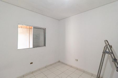 Quarto de casa para alugar com 1 quarto, 20m² em Vila Santa Terezinha, Carapicuíba
