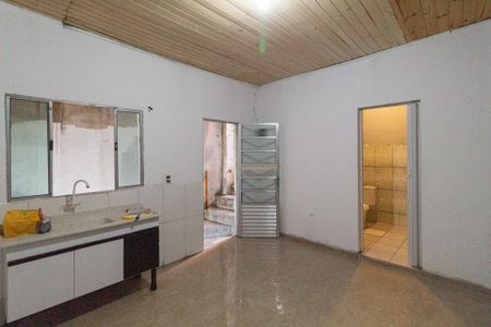 Cozinha de casa para alugar com 1 quarto, 20m² em Vila Santa Terezinha, Carapicuíba