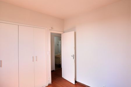Apartamento para alugar com 197m², 3 quartos e 1 vagaQuarto