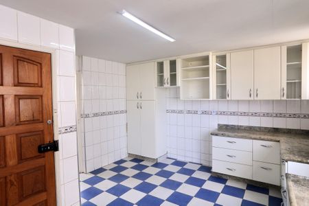 Apartamento para alugar com 197m², 3 quartos e 1 vagaCozinha