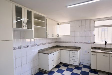 Apartamento para alugar com 197m², 3 quartos e 1 vagaCozinha