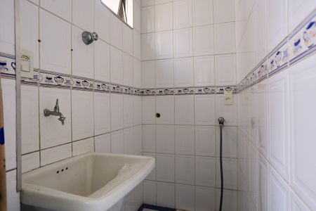 Apartamento para alugar com 197m², 3 quartos e 1 vagaÁrea de Serviço