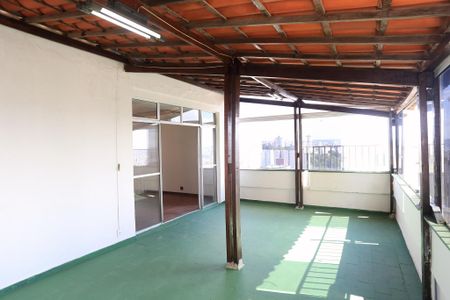 Apartamento para alugar com 197m², 3 quartos e 1 vagaCobertura