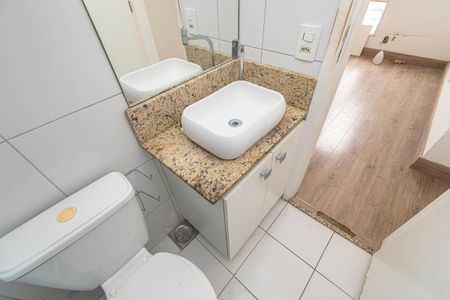 Apartamento à venda com 55m², 2 quartos e 1 vaga Apartamento à venda com 55m², 2 quartos e 1 vagaBanheiro da Suíte
