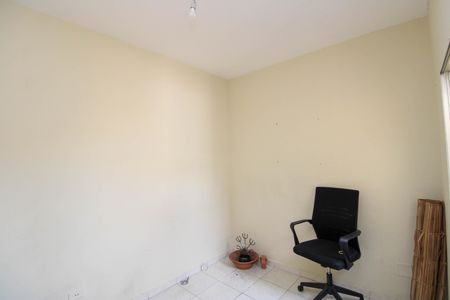 Casa à venda com 180m², 3 quartos e 1 vaga Casa à venda com 180m², 3 quartos e 1 vagaQuarto de Serviço