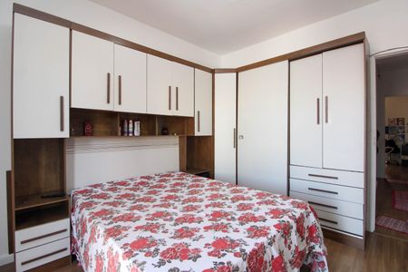 Quarto 1 de casa à venda com 3 quartos, 180m² em Jardim Monte Alegre, Taboão da Serra