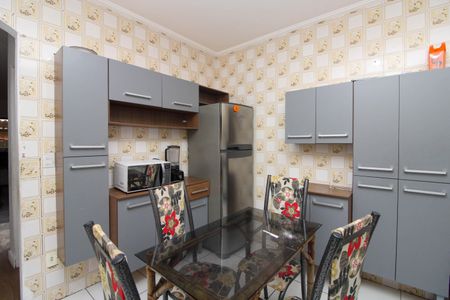 Casa à venda com 180m², 3 quartos e 1 vaga Casa à venda com 180m², 3 quartos e 1 vagaCozinha