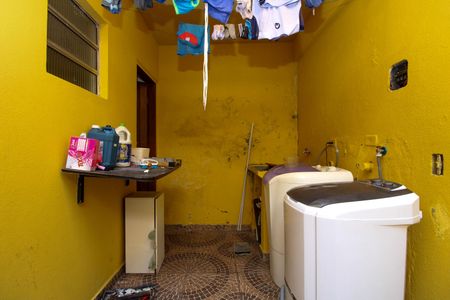 Casa à venda com 180m², 3 quartos e 1 vaga Casa à venda com 180m², 3 quartos e 1 vagaÁrea de Serviço