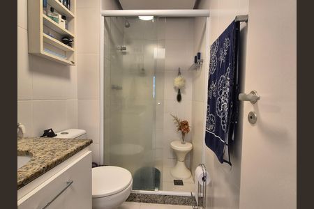 Apartamento à venda com 66m², 2 quartos e 1 vaga