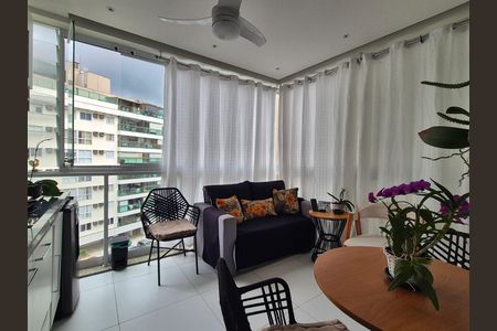 Apartamento à venda com 66m², 2 quartos e 1 vaga