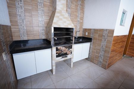 Casa para alugar com 239m², 3 quartos e 4 vagas
