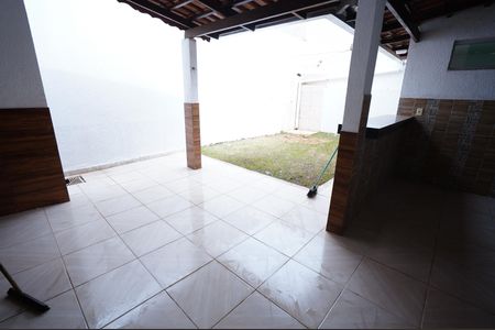 Casa para alugar com 239m², 3 quartos e 4 vagas