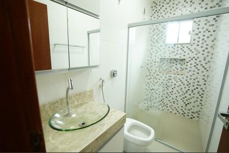 Casa para alugar com 239m², 3 quartos e 4 vagas