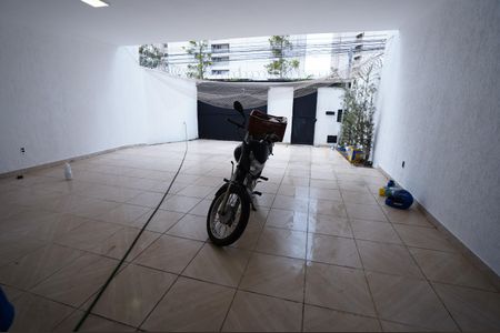 Casa para alugar com 239m², 3 quartos e 4 vagas
