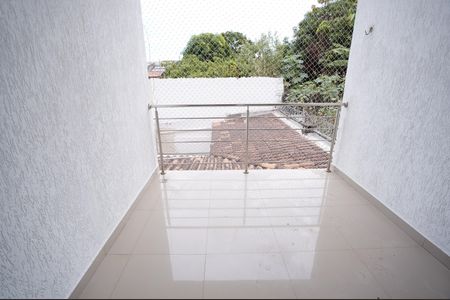 Casa para alugar com 239m², 3 quartos e 4 vagas