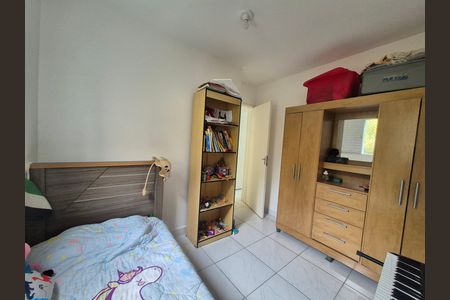 Apartamento à venda com 2 quartos, 64m² em Parque Assuncao, Taboão da Serra