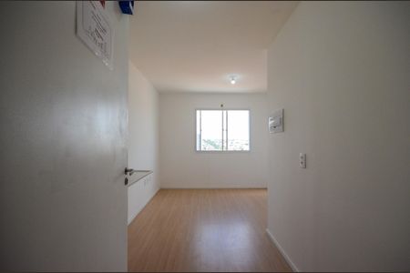 Studio para alugar com 18m², 1 quarto e sem vaga Studio para alugar com 18m², 1 quarto e sem vagaEntrada
